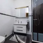 With Pool In 54888