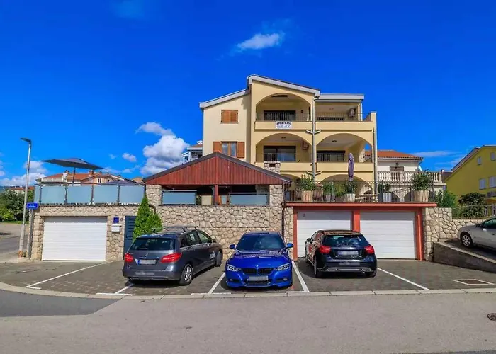 With Pool In 54888 Apartamento *